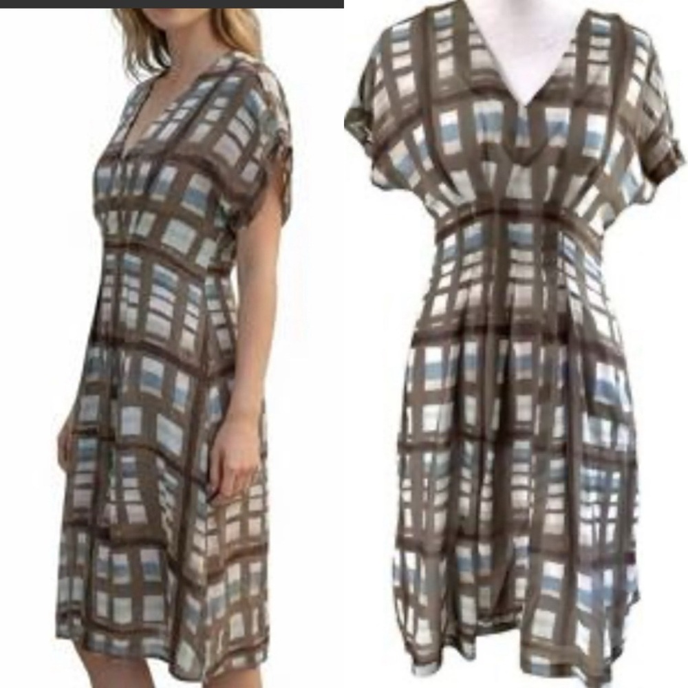 Banana Republic Silk Plaid V Neck A Line Midi Dress Multicolored Lined Size 6